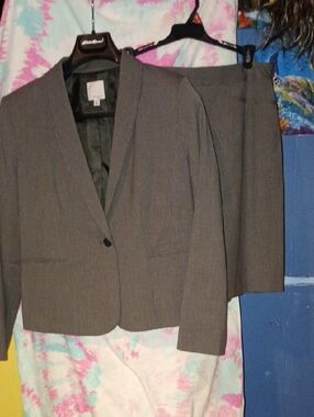 Halogen Gray Women's Tailored Blazer and Skirt Set